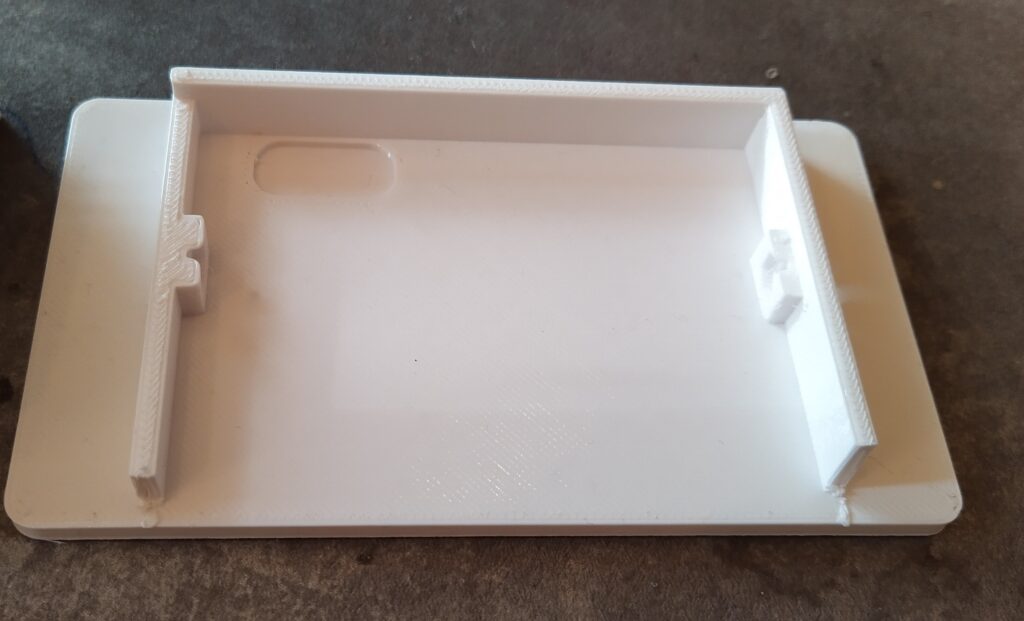 Spodní díl krabičky, vytištěný.