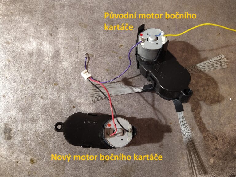 Původní, vadný motor a nový motor bočního kartáče do vysavače RobZone DUORO Xcontrol.